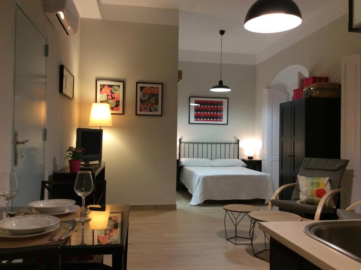 Apartamentos Turisticos Casa De Los Balcones Chipiona Εξωτερικό φωτογραφία