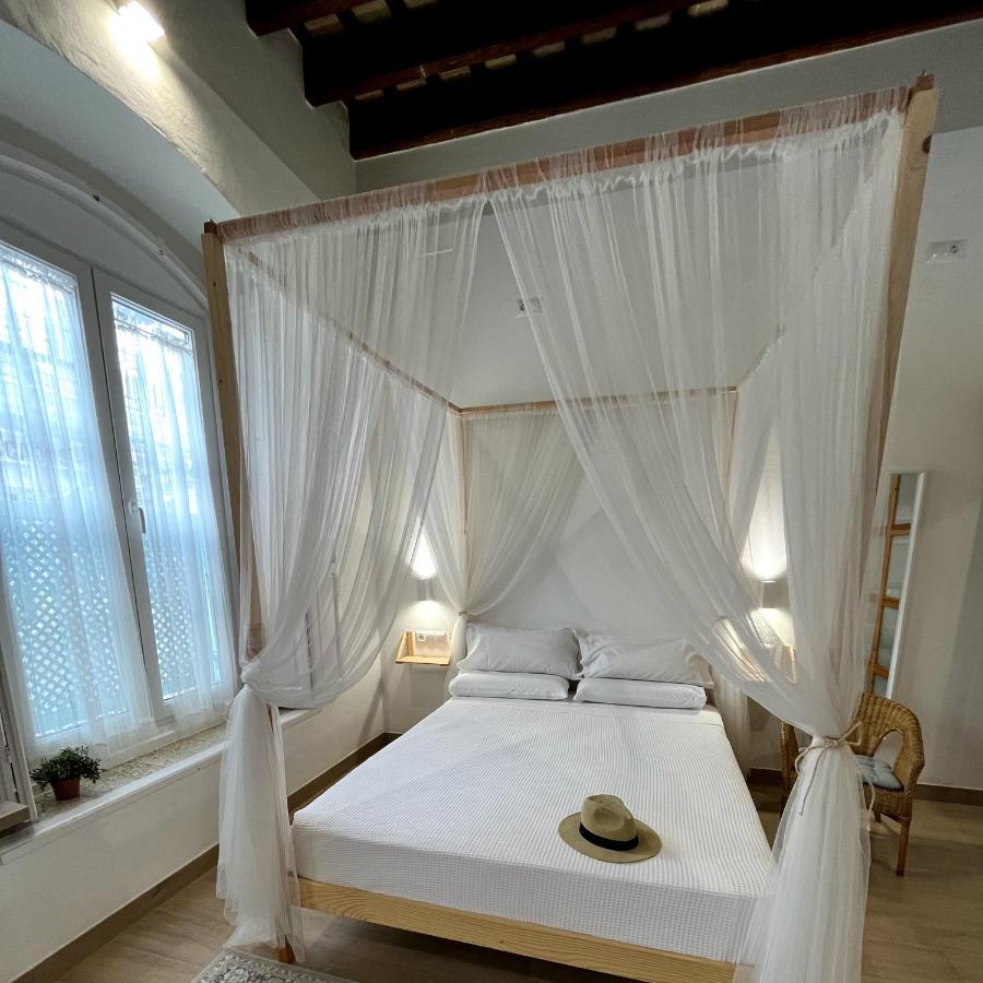 Apartamentos Turisticos Casa De Los Balcones Chipiona Εξωτερικό φωτογραφία